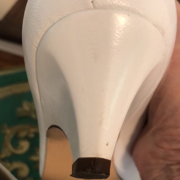 Bandolino vintage White Elegant Heels - Picture 8 of 9